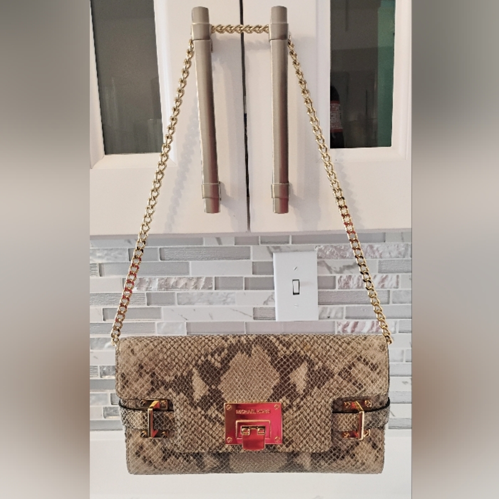 Michael Kors Snakeskin Embossed Shoulder Bag LIKE NEW - Picture 4 of 16